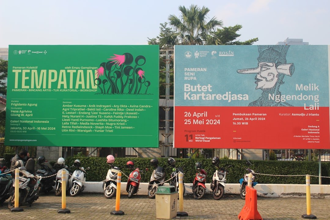 pembuat poster pembelajaran