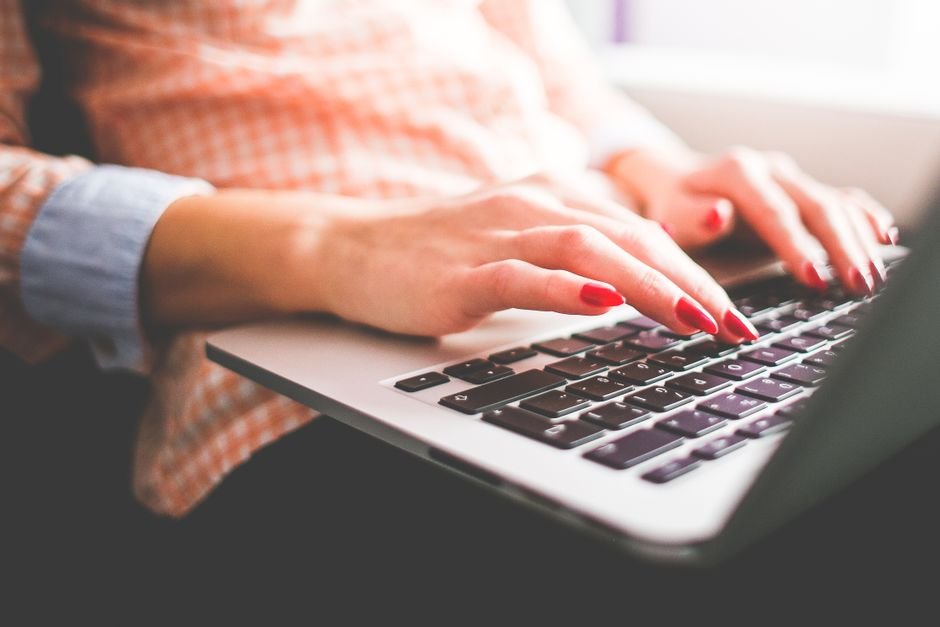plagiarisme checker untuk karya guru